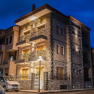 Tres Belle Ξενοδοχείο Κορυτσά