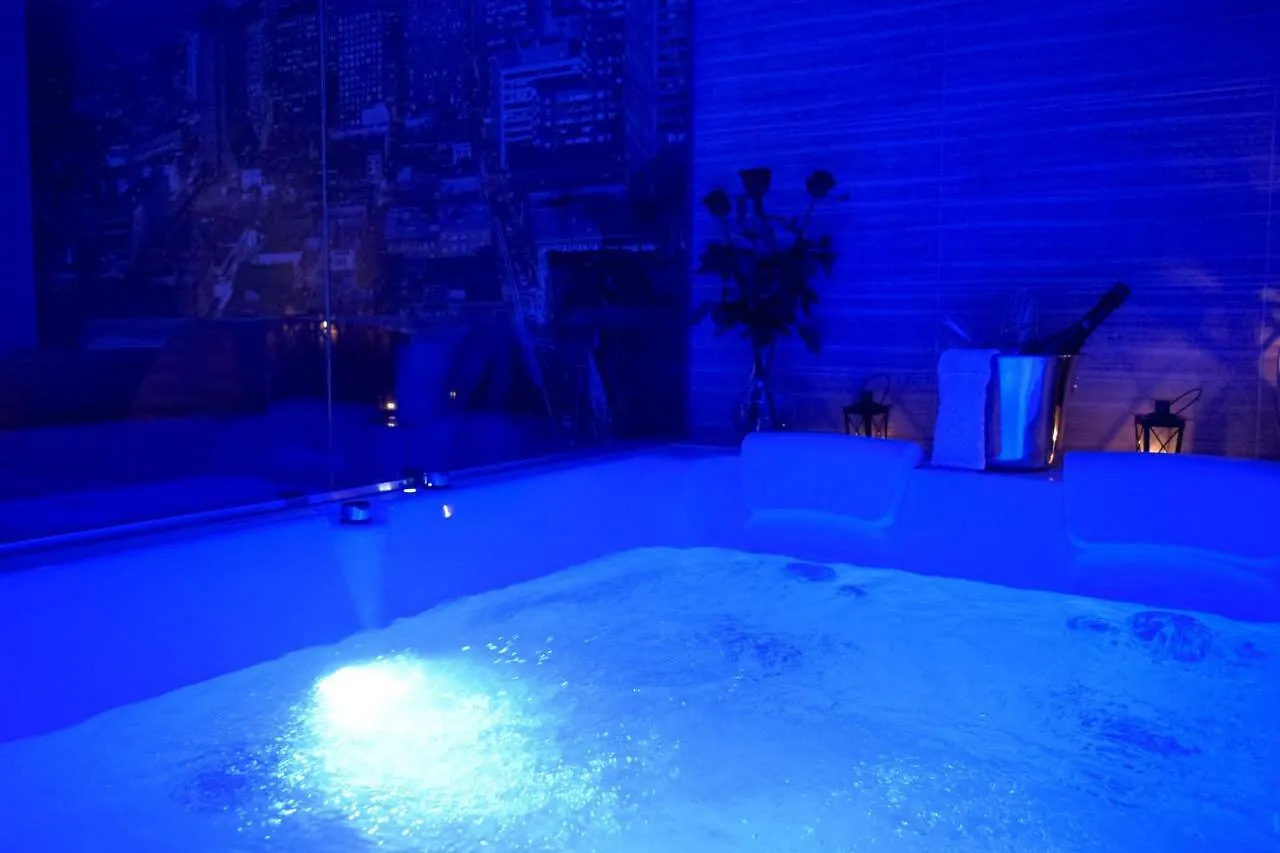 Nephele Luxury Suite Θεσσαλονίκη 0*,